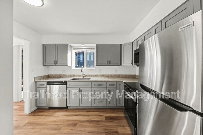 Photo - 8309 Lowell Ave