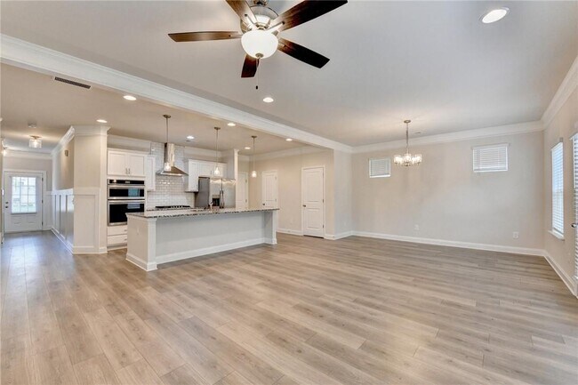 Photo - 1431 Winding Rdg Trl