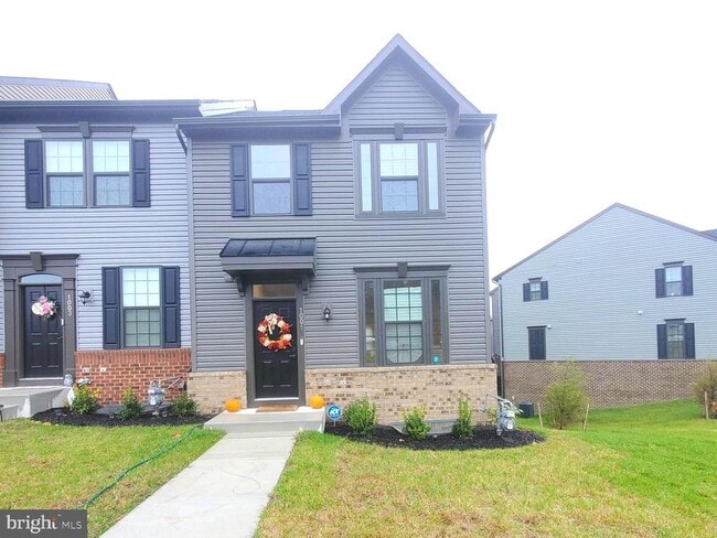 Photo - 1001 Rampart Dr Townhome