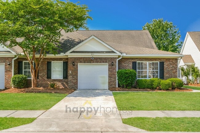 Building Photo - 4 Bedroom, 3 Bath Townhome in Grand Oaks Plantation of West Ashley