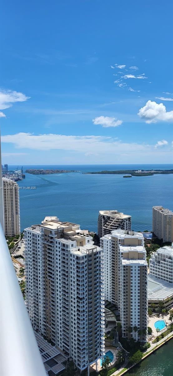 Photo - 475 Brickell Ave Condo Unit 4911