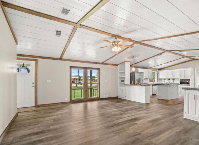 Photo - 4747 Port Arthur Ave