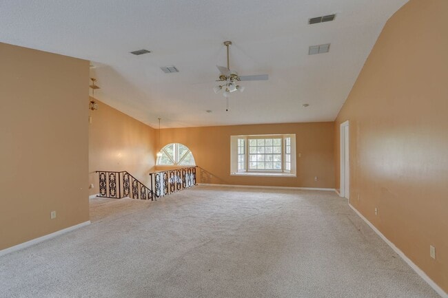 5212 Abelia Dr