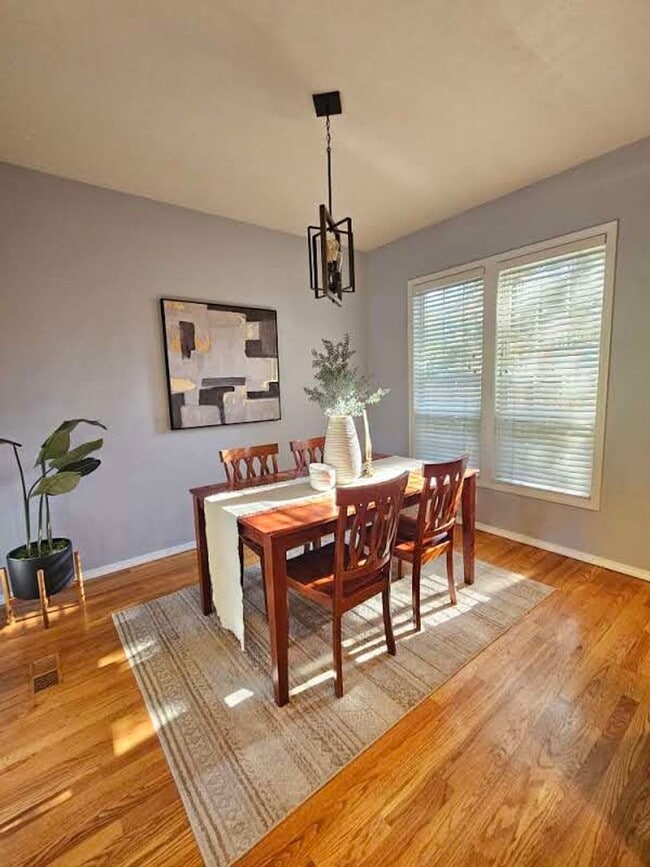 Photo - Short term lease - Eagle Idaho