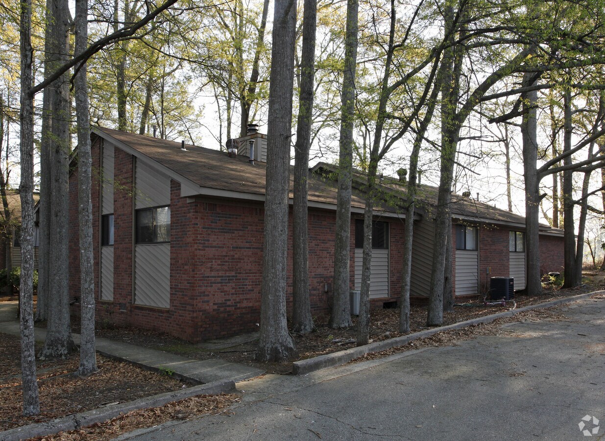 Photo - Treehouse Apartments