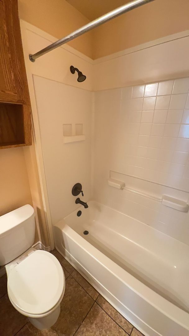 Photo - 5001 Autumn Valley Dr Unit A