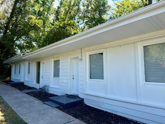 Photo - 2114 Smith Ave