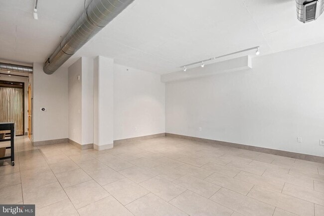 Photo - 1133 14th St NW Unit 208