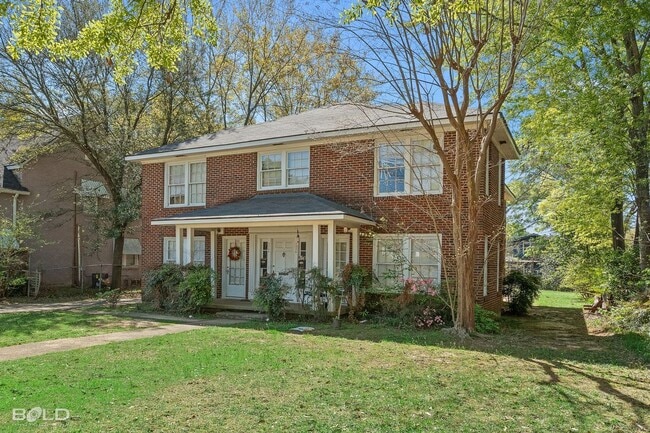 Photo - 335 Boulevard-