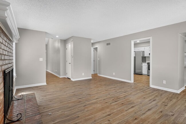 Photo - 11624 Bluejacket St