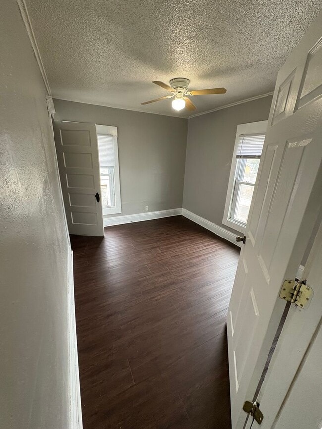 Photo - 3 Bedroom 1 Bathroom Single Family Home