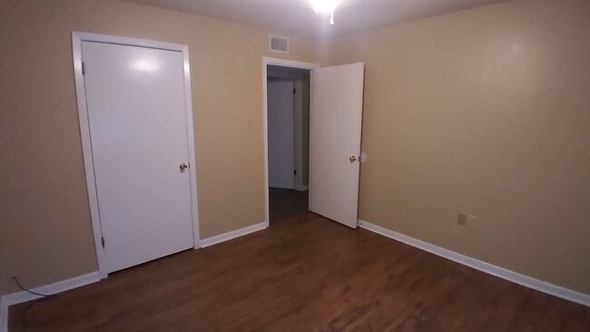 Photo - 19 Hartwell Pl