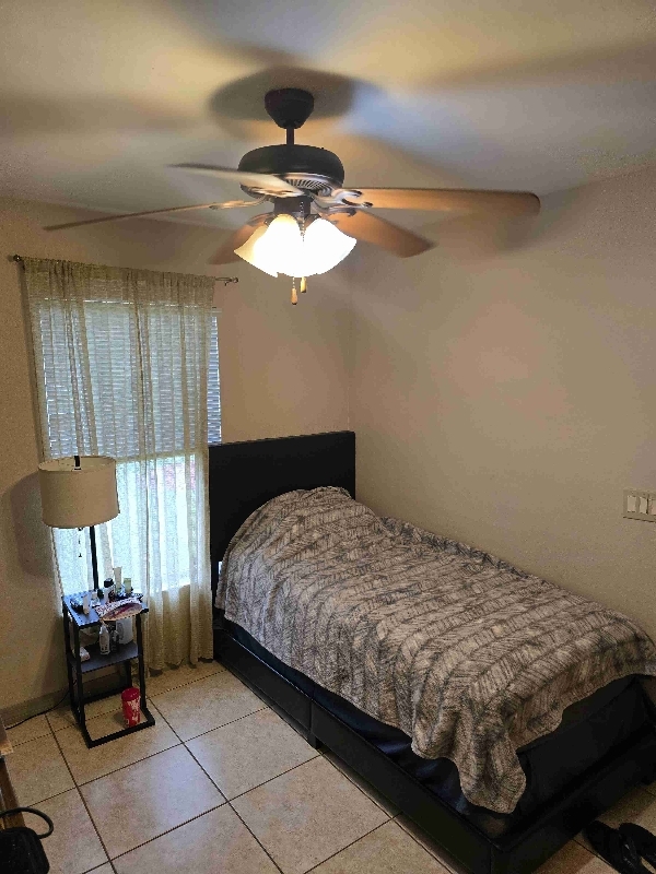 Photo - 17351 Metcalf Ave Casa