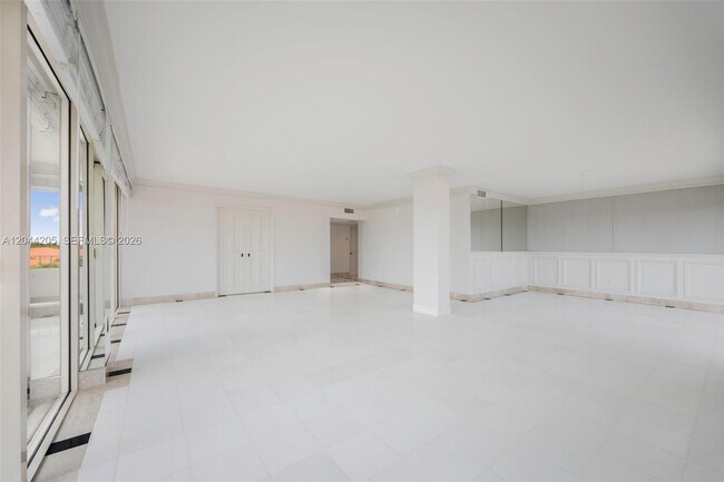 Photo - 155 Ocean Ln Dr Unidad 600