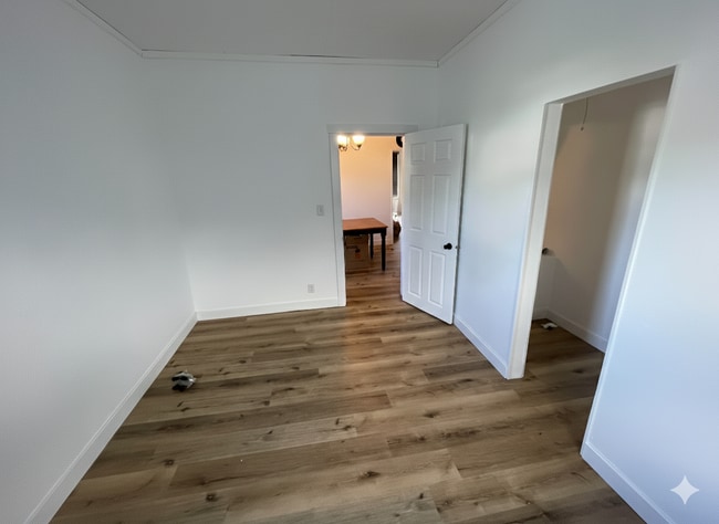 Photo - 1619 10th St S