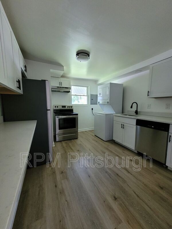 Photo - 546 Old Frankstown Rd