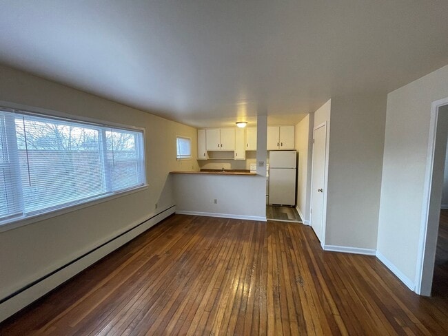 Photo - 50 - SAXONY COURT APARTMENTS