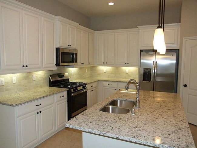 Photo - 29027 Crystal Rose Ln