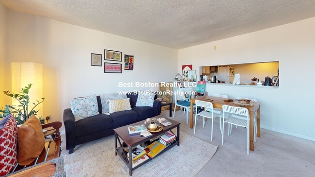 Photo - 175 Beacon St Unidad 410