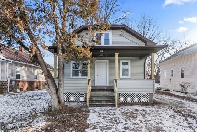 Photo - 867 Church Rd