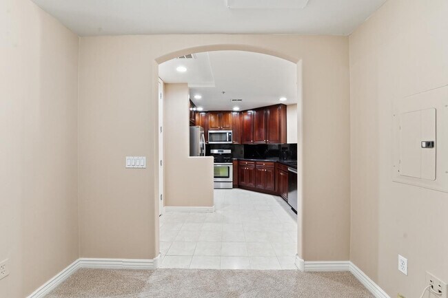 Photo - 5350 E Deer Valley Dr Unidad 3232