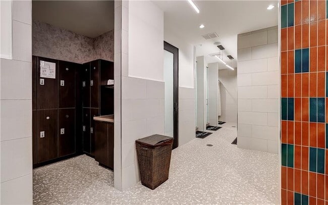 Photo - 2322 N Akard St