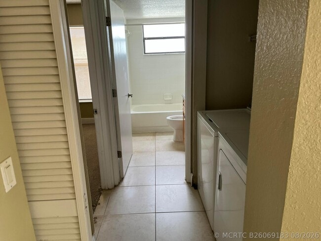 Photo - 1600 Balfour Point Dr Unit F