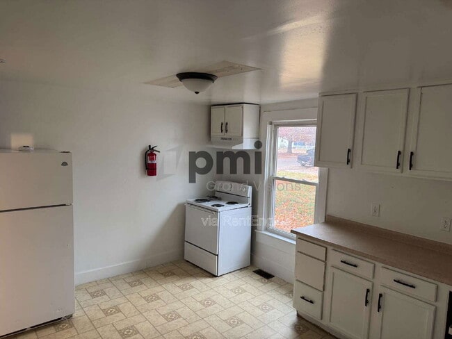 Photo - 2035 E William St Unit 2