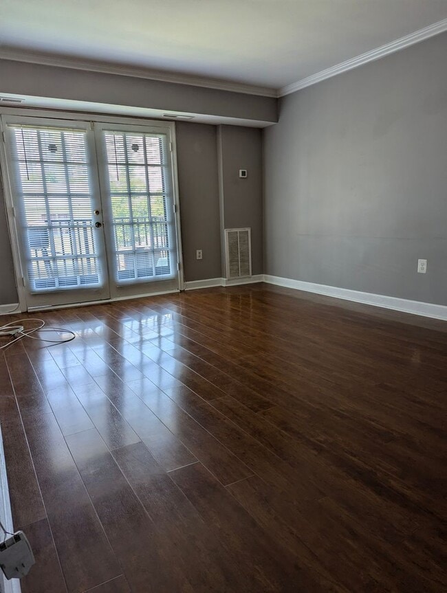 Photo - Gorgeous 2 Bed 1 Bath Condo with Private B... Unidad 203