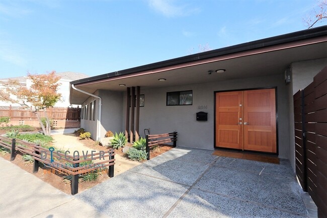 Photo - Centrally Located Mid-Century Contemporary Home