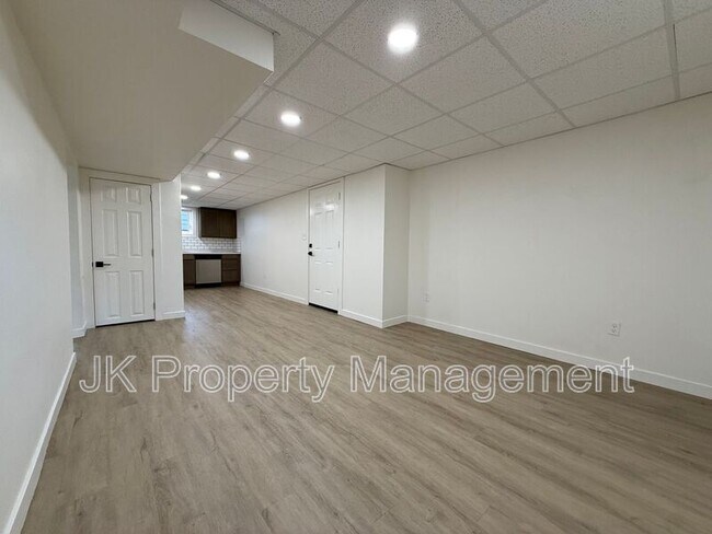 Photo - 2000 6th St NE Unidad B