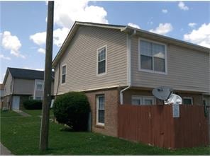 Building Photo - Rex Road Townhomes