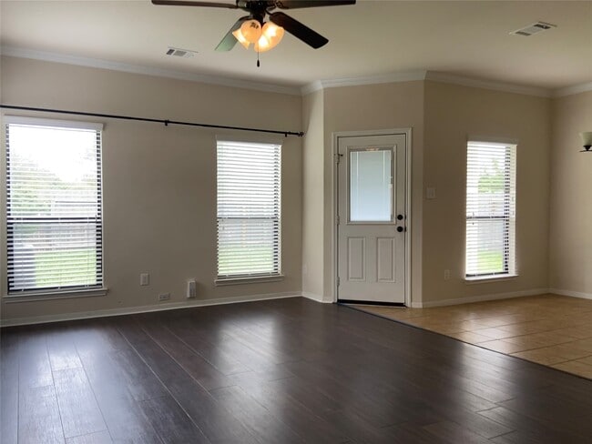 Photo - 16003 Thornbill Ln
