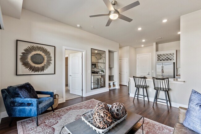 Waterford Market Apartments