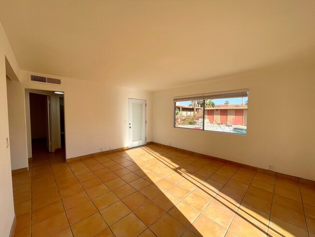 Photo - COMING SOON! 1 Bedroom 1 Bathroom Apartment in Palm Desert! CLOSE TO EL PASEO Unidad 04