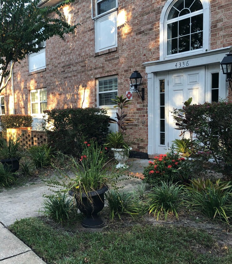 Photo - 4336 Lake Underhill Rd (Orlando, FL)