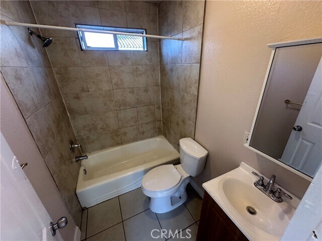 Photo - 920 McFarland Ave