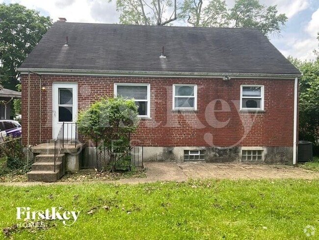 Building Photo - 9216 Maverick Dr Rental