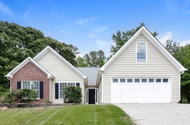 Photo - 3992 Piper Glen Dr NE