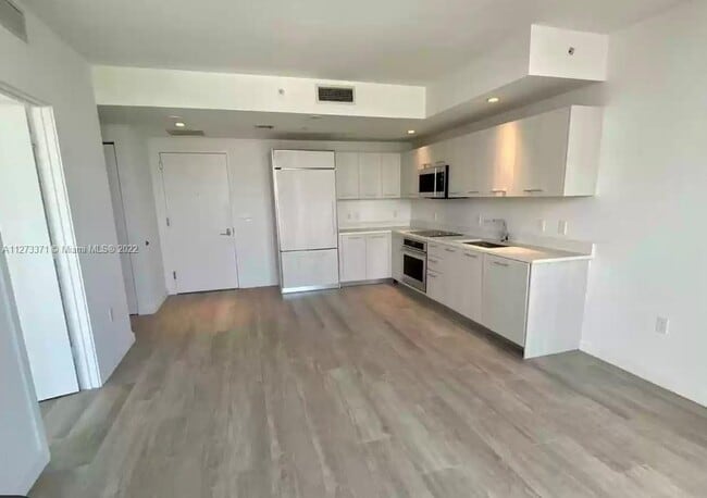 Photo - 55 SW 9th St