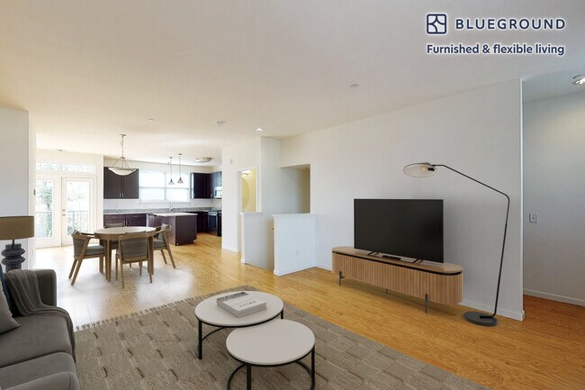 Building Photo - 998 Stewart Ave Rental