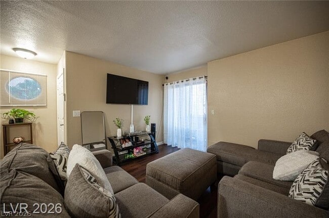 2969 Juniper Hills Blvd Unit 103