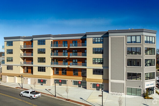 Alternate - The View at Long Branch