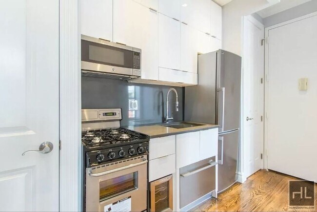 Building Photo - East 13th Street Rental