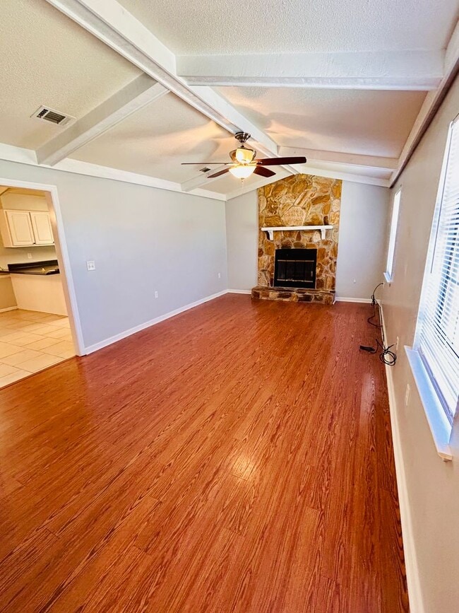 Photo - 1020 Bacon Rd