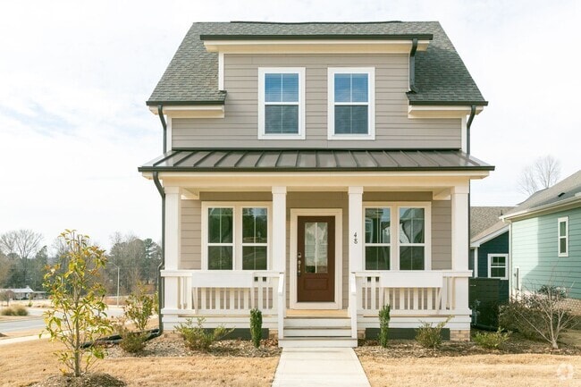 Building Photo - Beautiful 3 Bed/2.5 bath cottage in Chatha... Rental