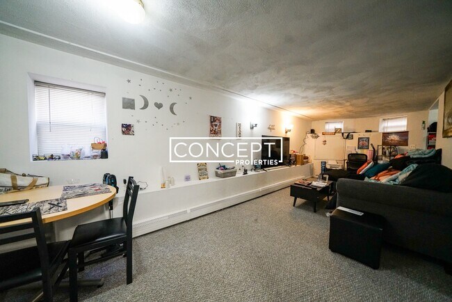 Photo - 24 St Cyprians Pl Unidad 1R