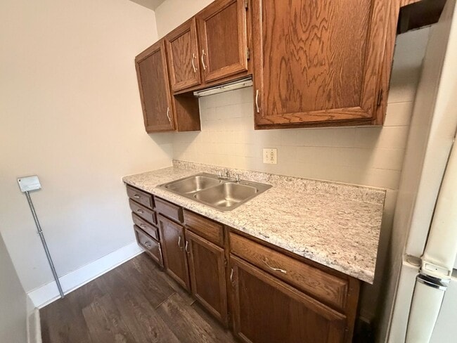 Photo - Cesar &amp; Beatrice Chaidez -305 21st St Unidad 305 21st Street