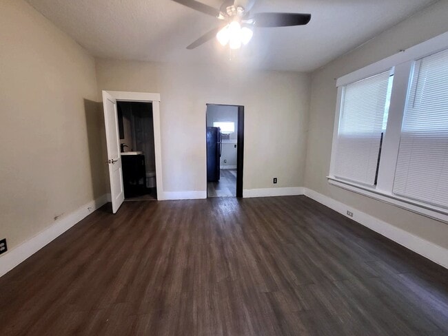 Photo - 234 E 18th St Unit 234 East 18th Street