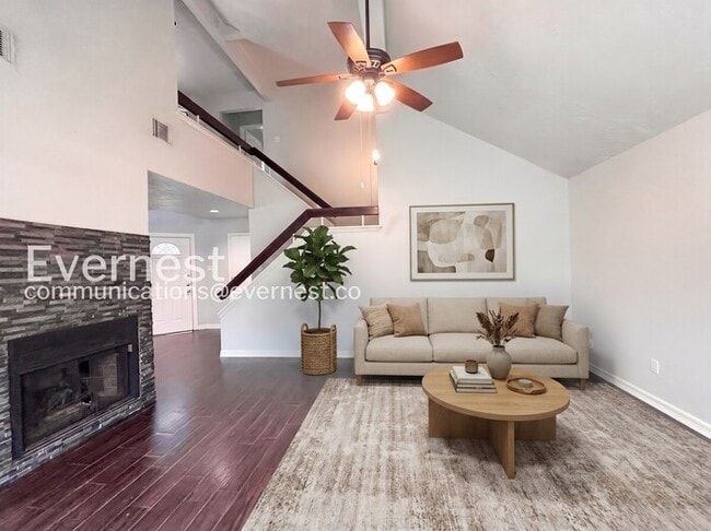 Photo - 7842 Royan Dr